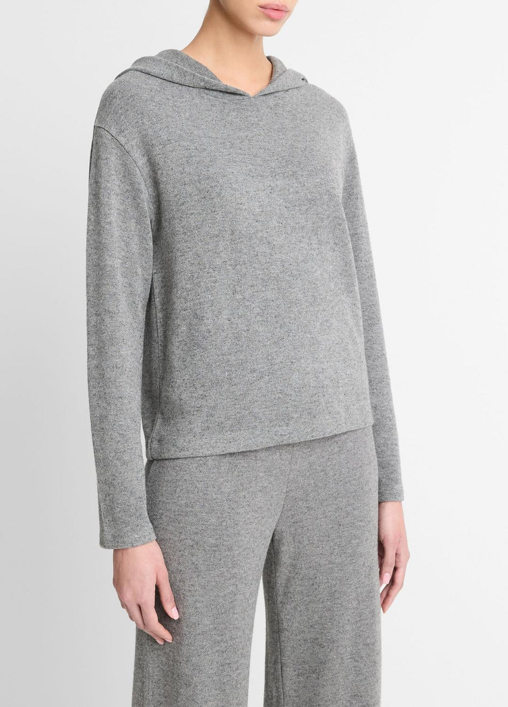 VINCE | Cozy Long-Sleeve Hoodie in Shirts & Tees