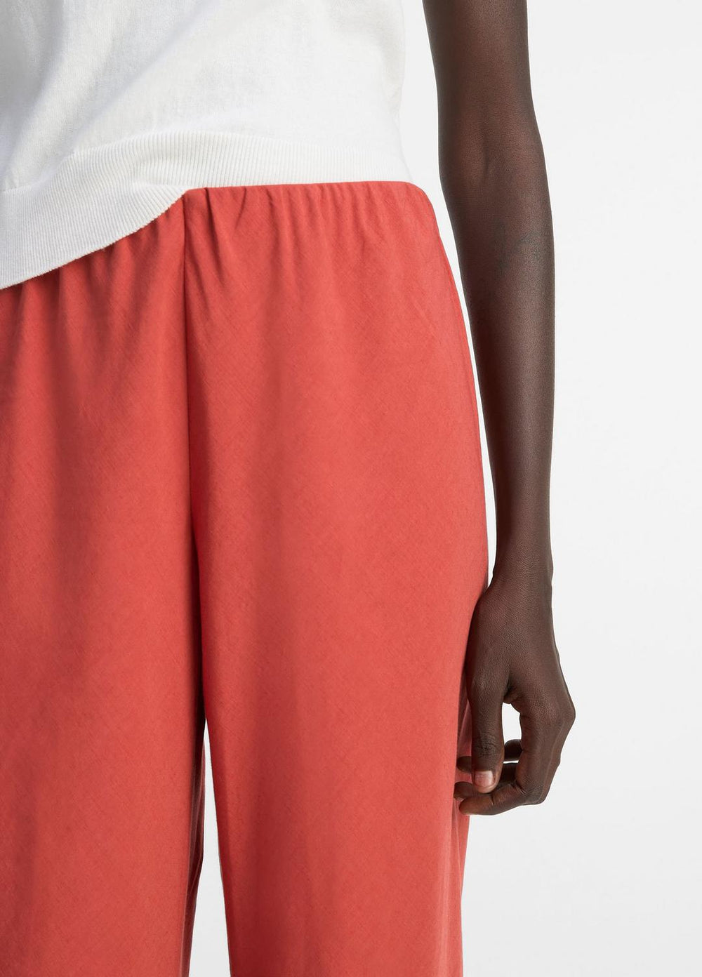 VINCE | Cotton-Blend High-Waist Bias Pant in Pants & Shorts